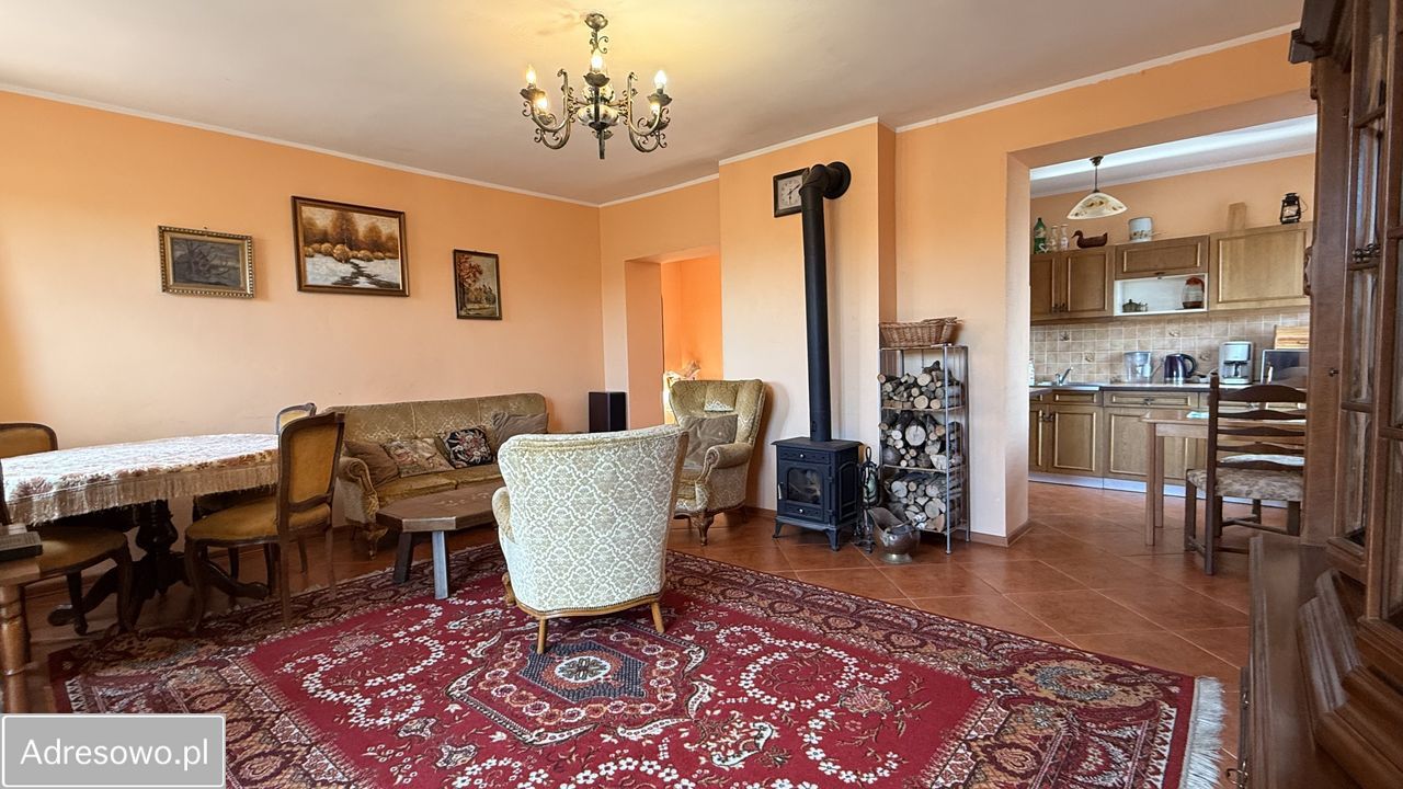 dom wolnostojący, 5 pokoi Dubaśno. Zdjęcie 3