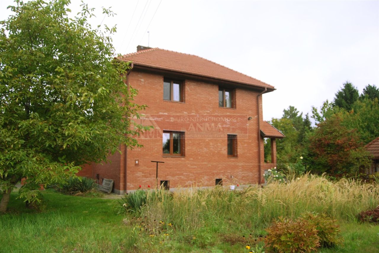 dom wolnostojący, 4 pokoje Niemce. Zdjęcie 3