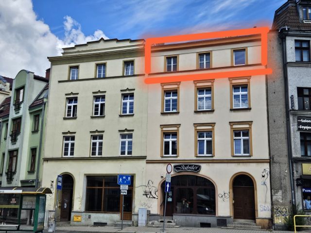 Mieszkanie 2-pokojowe Jelenia Góra Centrum, ul. Bankowa. Zdjęcie 1