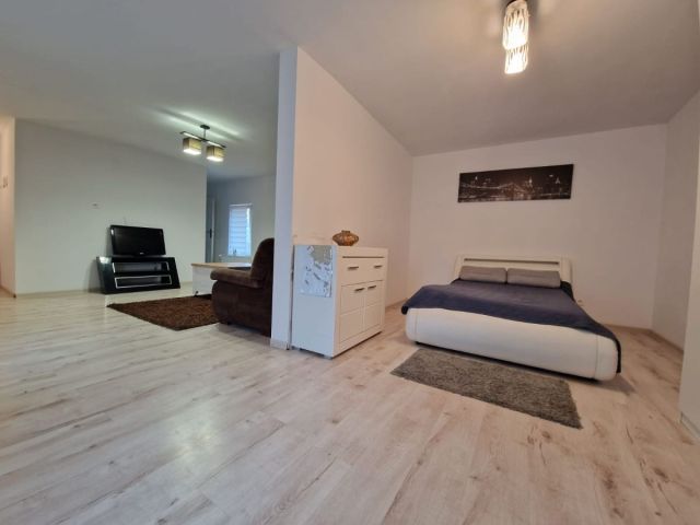 Mieszkanie 5-pokojowe Jelenia Góra. Zdjęcie 13