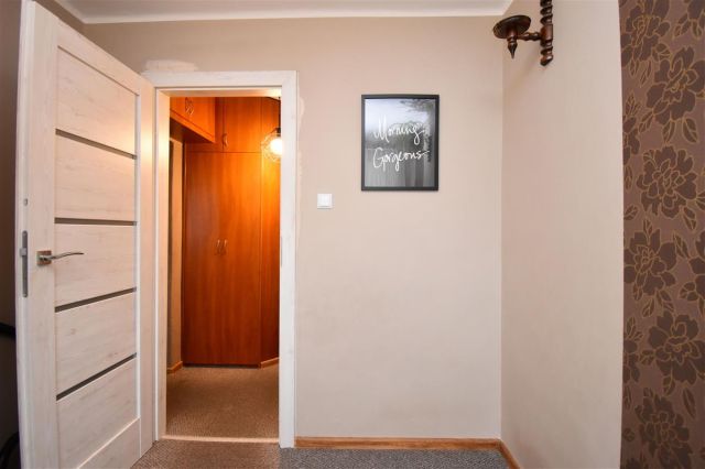 Mieszkanie 2-pokojowe Szczecinek, pl. hm. Aleksandra Kamińskiego. Zdjęcie 4