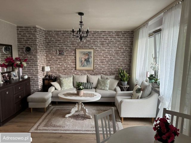 Mieszkanie 3-pokojowe Ruda Śląska Czarny Las, ul. Jana Stefana Dworaka. Zdjęcie 1