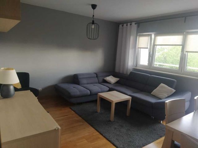 Mieszkanie 3-pokojowe Łódź Górna. Zdjęcie 1