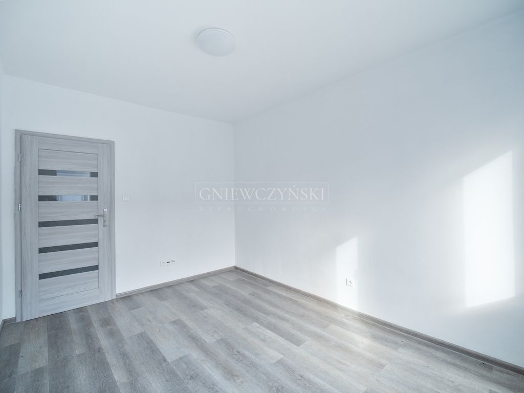 Mieszkanie 3-pokojowe Grodków, ul. Warszawska. Zdjęcie 9