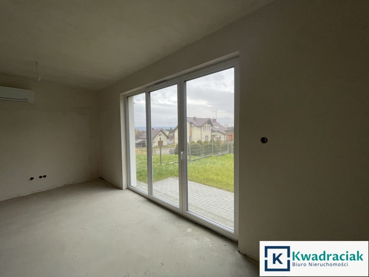 dom szeregowy, 4 pokoje Jasło, ul. Łąkowa. Zdjęcie 4