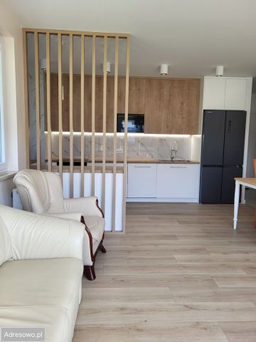 Mieszkanie 4-pokojowe Gdynia Chwarzno-Wiczlino. Zdjęcie 1