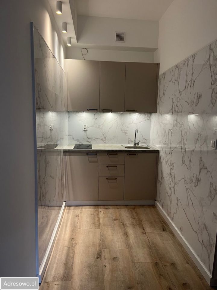 Mieszkanie 1-pokojowe Warszawa Kabaty. Zdjęcie 14