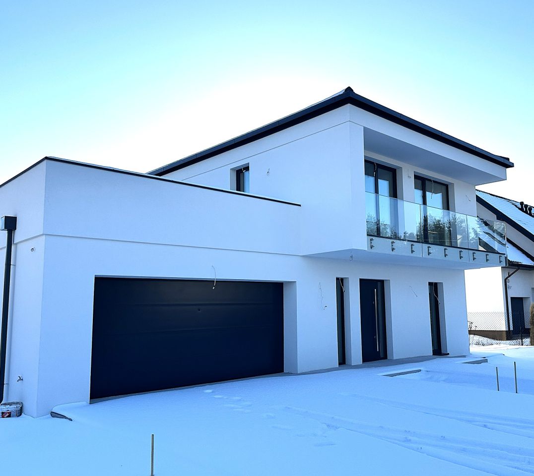 dom wolnostojący, 5 pokoi Szczęsne, ul. Sikorki. Zdjęcie 3