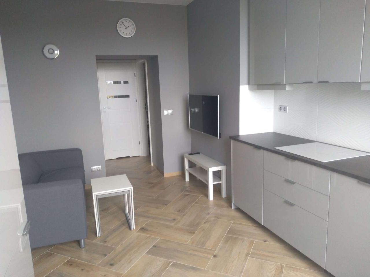 Mieszkanie 4-pokojowe Warszawa Mokotów, ul. Antoniego Edwarda Odyńca. Zdjęcie 2