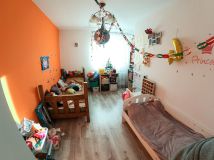 Mieszkanie 4-pokojowe Kowalów. Zdjęcie 4