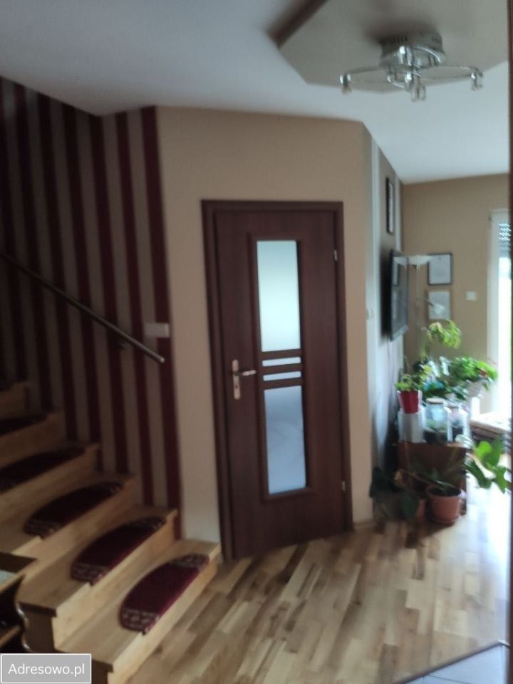 dom wolnostojący, 5 pokoi Poczernin. Zdjęcie 14