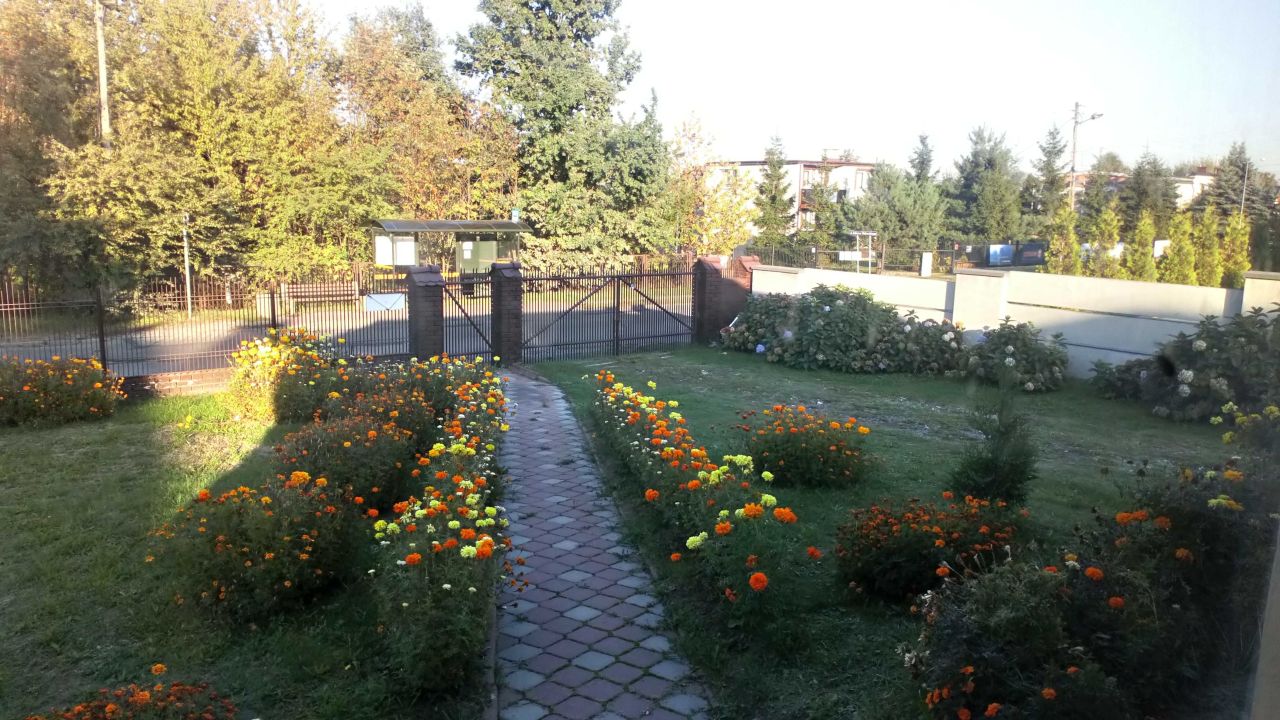 Lokal Częstochowa Aniołów, ul. Makuszyńskiego. Zdjęcie 4