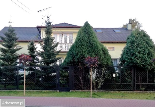 dom wolnostojący, 8 pokoi Karczew, ul. Gołębia. Zdjęcie 1