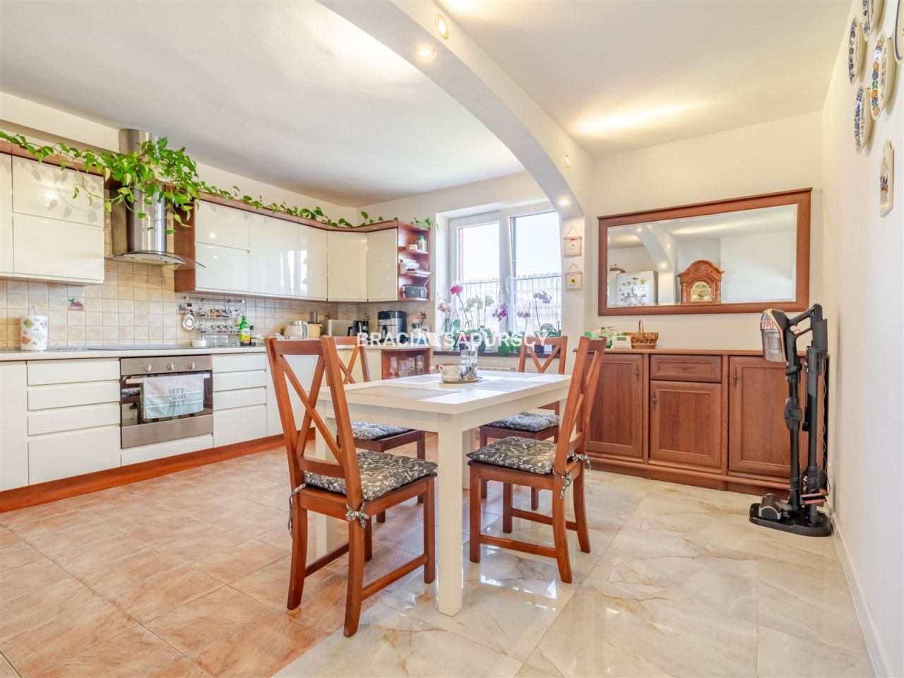 bliźniak, 6 pokoi Pawlikowice. Zdjęcie 7