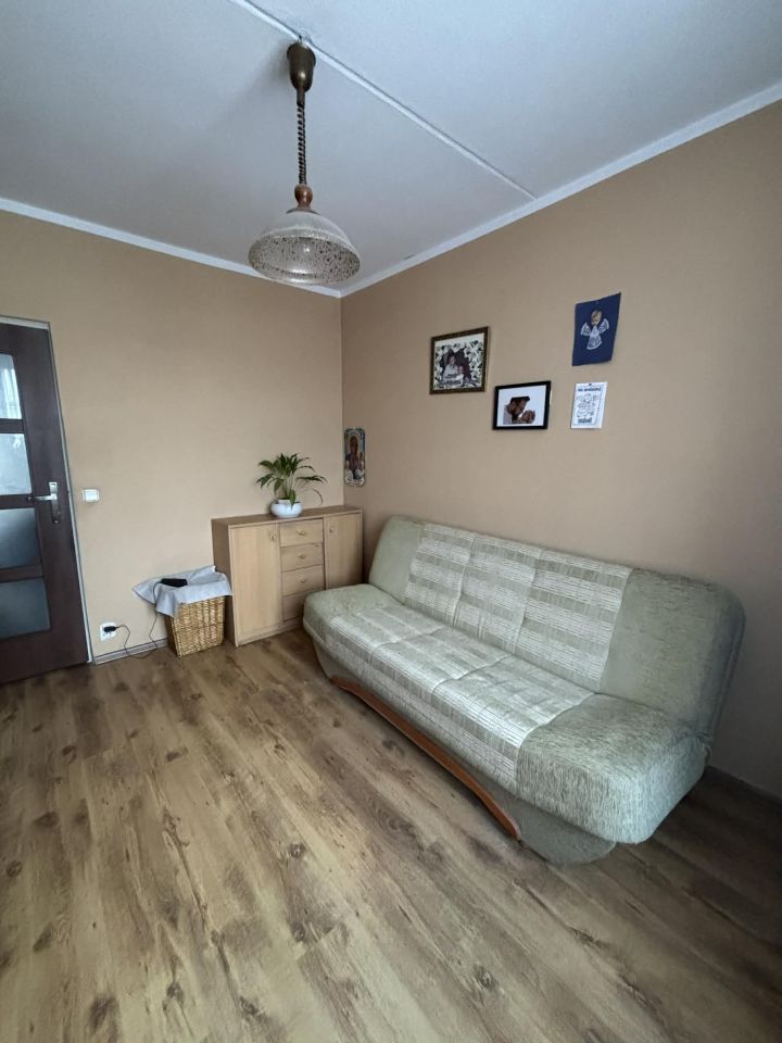 Mieszkanie 4-pokojowe Jastrzębie-Zdrój, ul. Miodowa. Zdjęcie 2