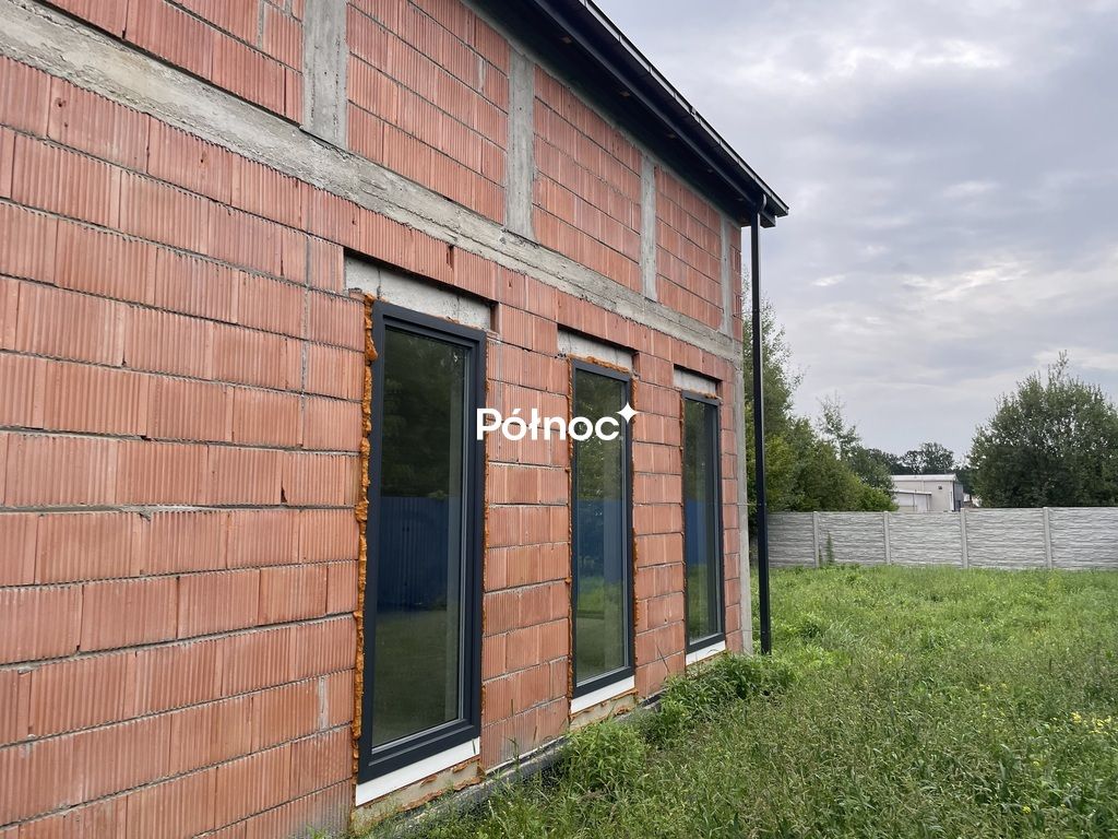 dom wolnostojący Częstochowa Stradom, ul. Kmicica. Zdjęcie 8