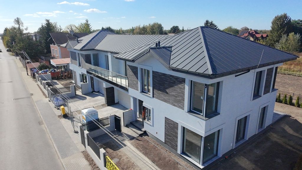 bliźniak, 6 pokoi Opacz Mała. Zdjęcie 26