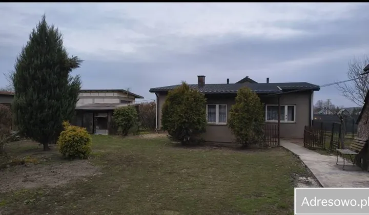 dom wolnostojący, 2 pokoje Wronowice, ul. Skrzydlata