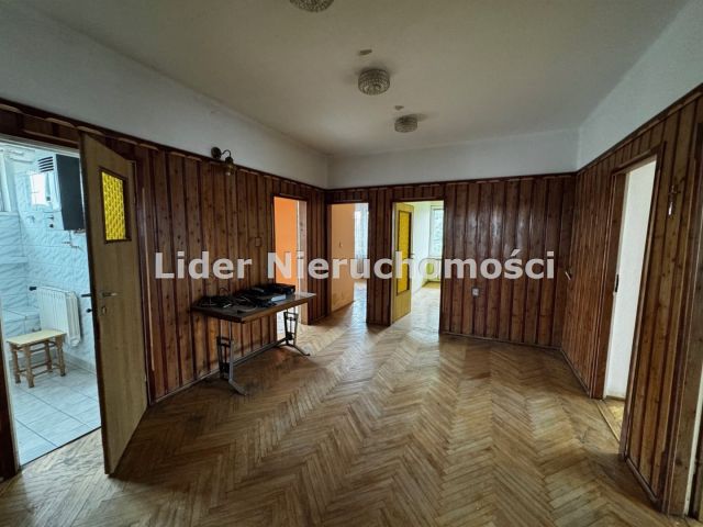 dom wolnostojący, 15 pokoi Pabianice Karniszewice, ul. Żelazna. Zdjęcie 23