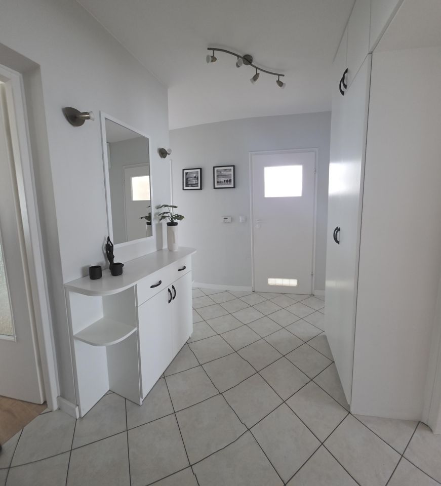 Mieszkanie 3-pokojowe Świnoujście, ul. Bohaterów Września. Zdjęcie 2