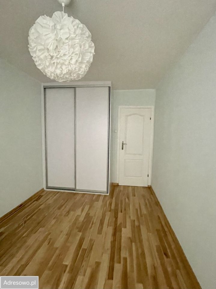 Mieszkanie 3-pokojowe Warszawa Praga, ul. Środkowa. Zdjęcie 3