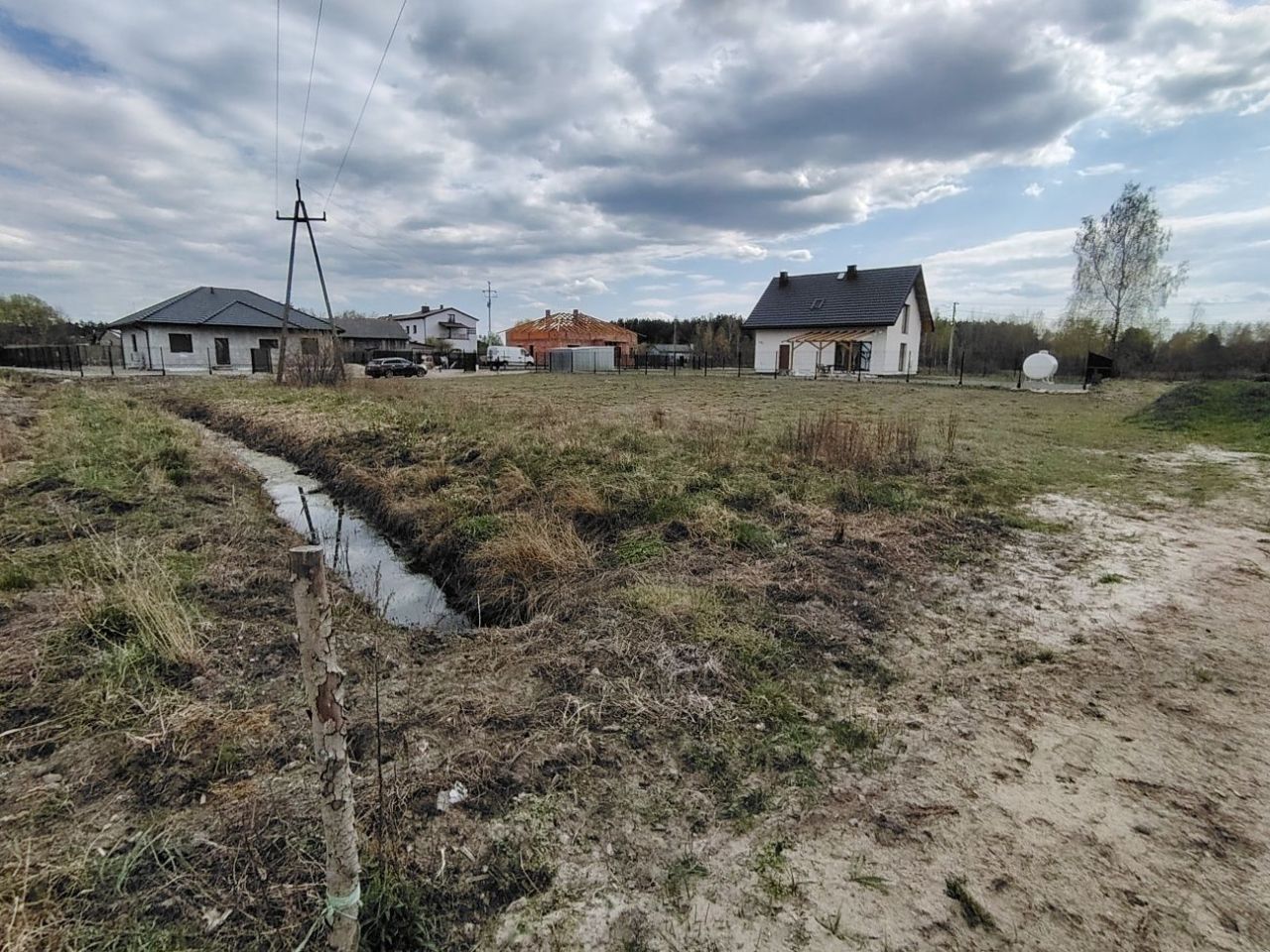 Działka budowlana Radziwiłłów. Zdjęcie 1