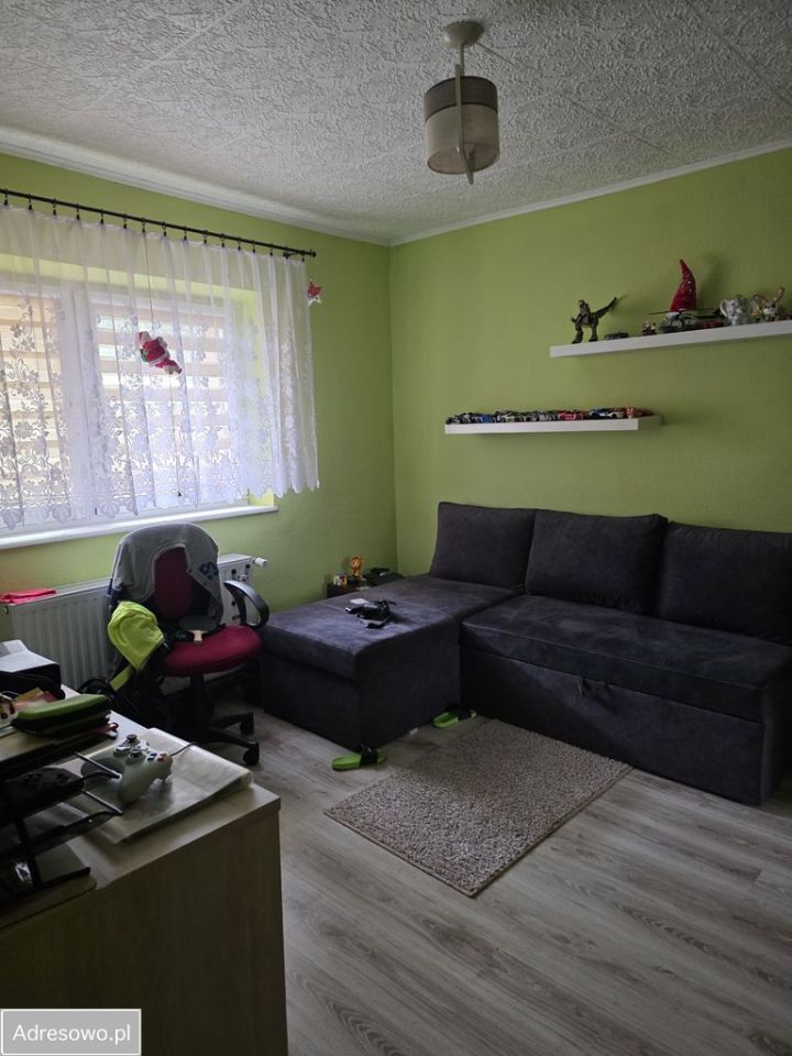 dom wolnostojący, 5 pokoi Miętno. Zdjęcie 12
