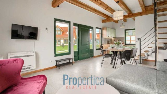 dom wolnostojący, 12 pokoi Rowy. Zdjęcie 7