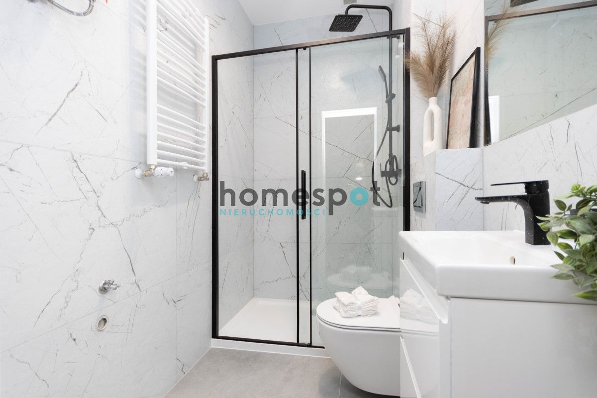 Mieszkanie 2-pokojowe Poznań Łazarz, ul. Kolejowa. Zdjęcie 1