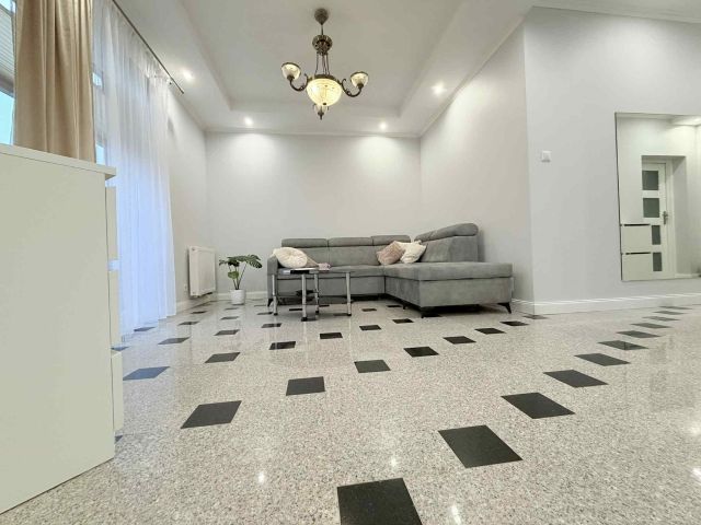 Mieszkanie 3-pokojowe Kielce Herby, ul. Przemysłowa. Zdjęcie 5