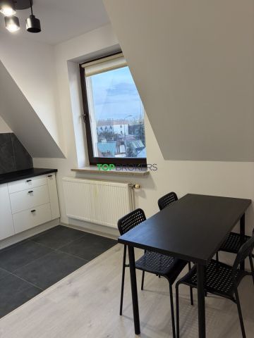 Mieszkanie 2-pokojowe Warszawa Praga-Południe, ul. Makowska. Zdjęcie 2