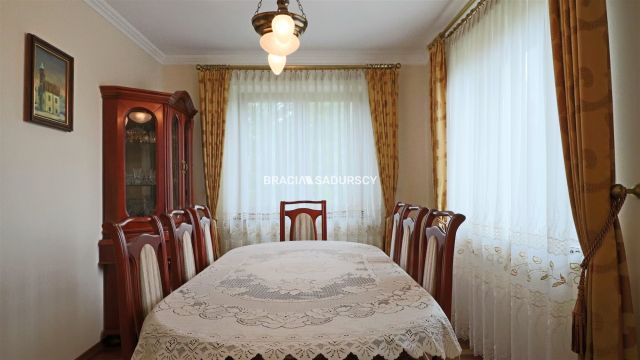 dom wolnostojący, 7 pokoi Koszyce Małe, ul. Nowa. Zdjęcie 14