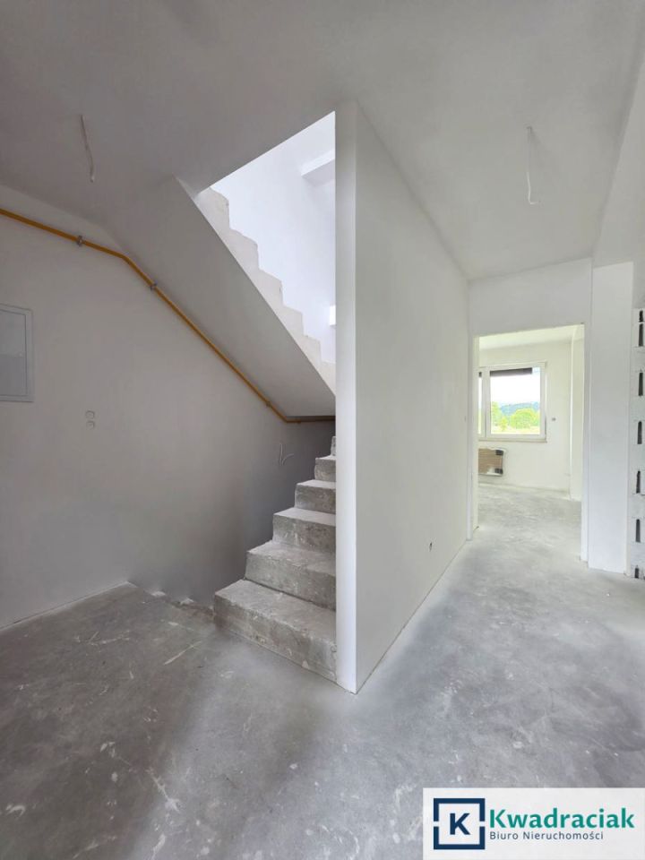 Mieszkanie 4-pokojowe Lesko Wola Postołowa, ul. Wolańska. Zdjęcie 5