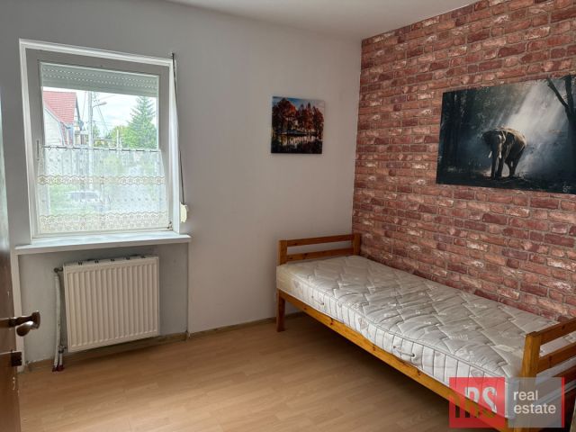 dom wolnostojący, 21 pokoi Jelenia Góra, ul. Ludowa. Zdjęcie 4