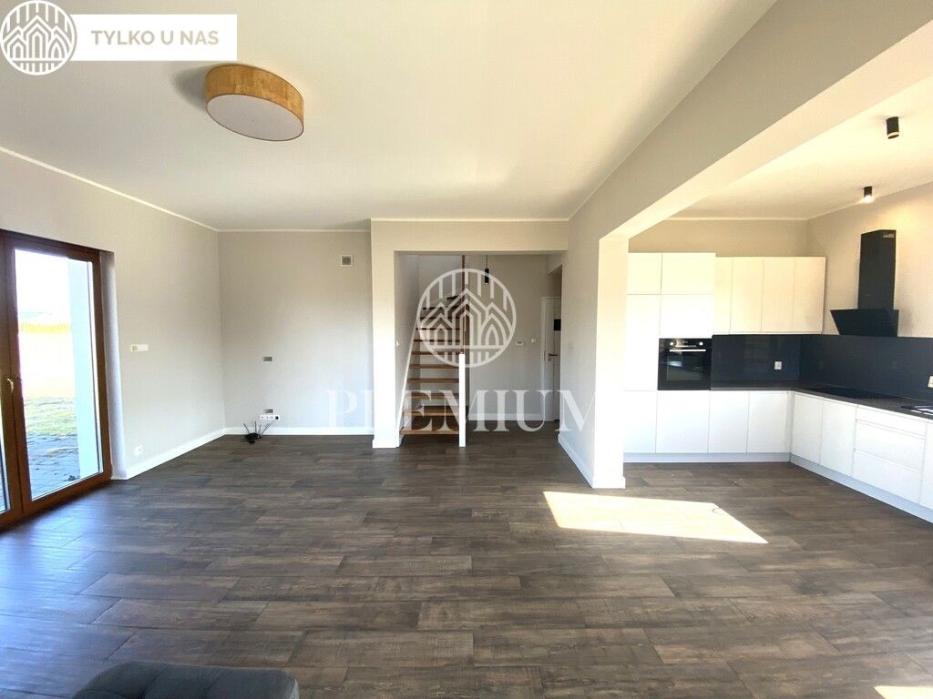 dom wolnostojący, 4 pokoje Jarużyn. Zdjęcie 4