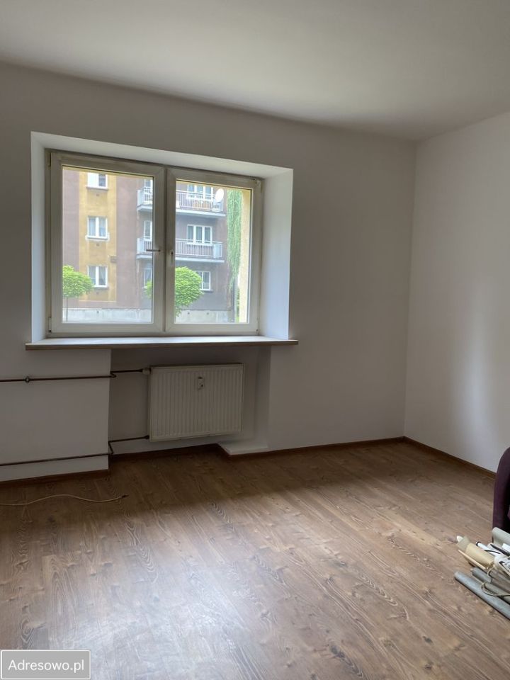 Mieszkanie 3-pokojowe Katowice Załęże, ul. 18 Sierpnia. Zdjęcie 2
