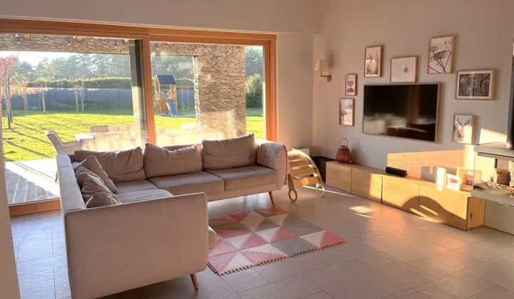 dom wolnostojący, 6 pokoi Smyczyna