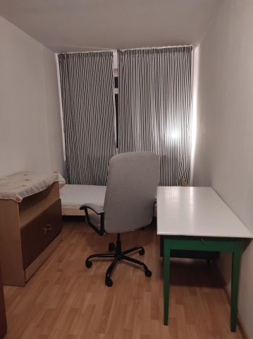 Mieszkanie 4-pokojowe Łódź Bałuty, ul. Bolesława Limanowskiego. Zdjęcie 5