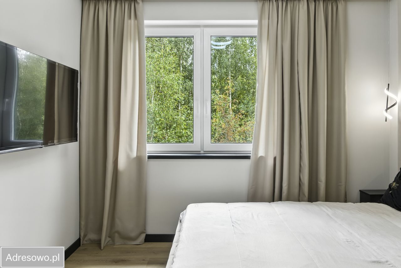 dom wolnostojący, 4 pokoje Dębe Wielkie. Zdjęcie 12