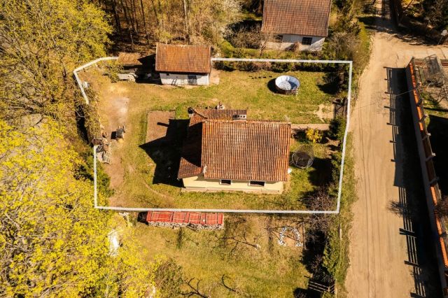 dom wolnostojący, 4 pokoje Pluski, ul. Dębowa. Zdjęcie 2