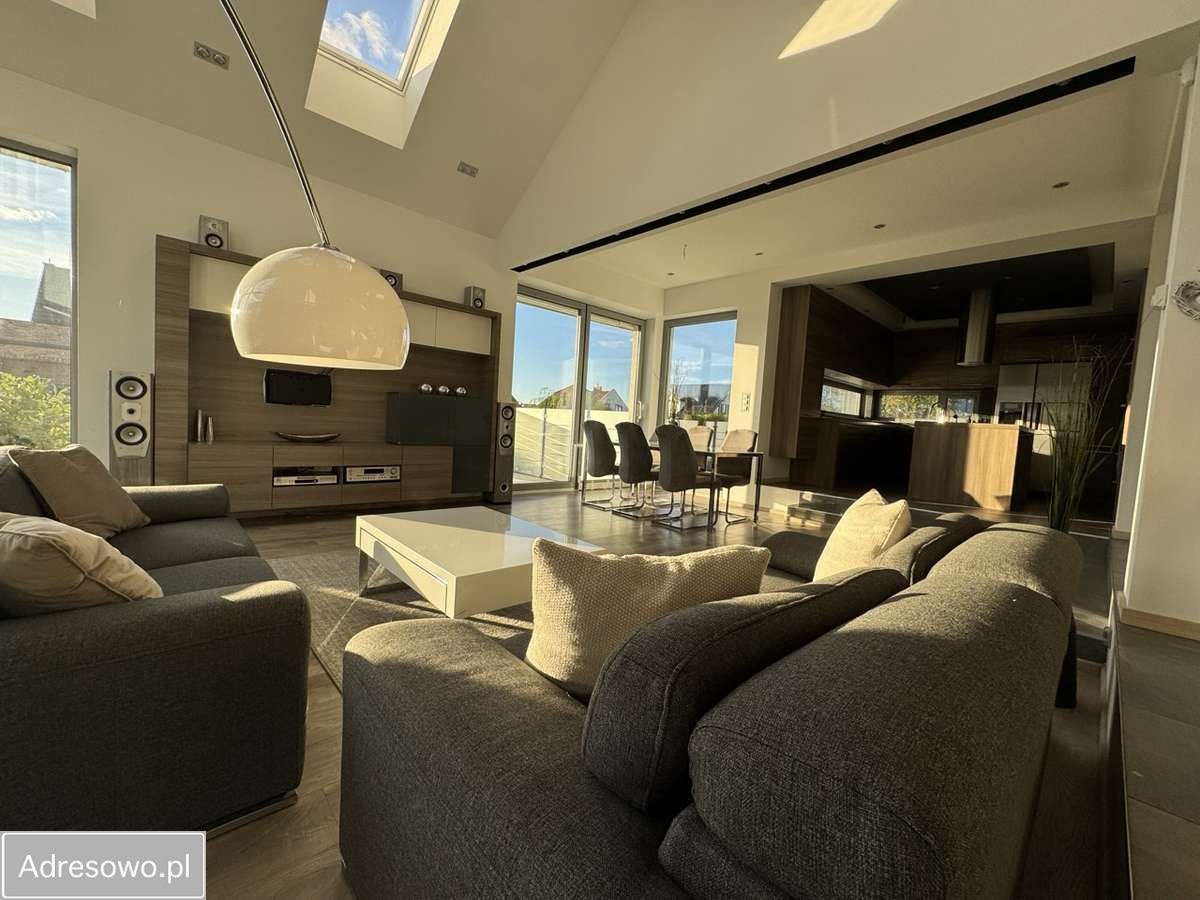 dom wolnostojący, 4 pokoje Mrzezino, ul. Polna. Zdjęcie 20