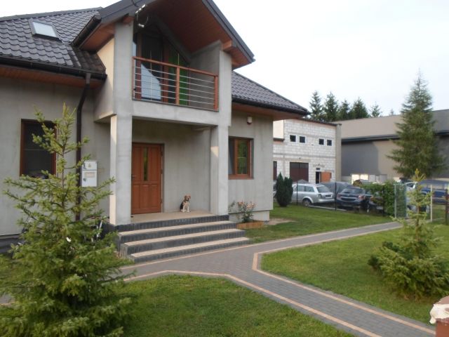 dom wolnostojący, 5 pokoi Sulejówek, ul. Okuniewska. Zdjęcie 1
