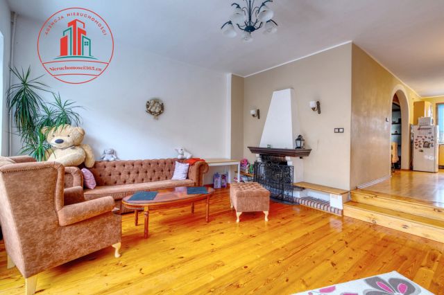 bliźniak, 6 pokoi Gdynia Dąbrowa, ul. Poziomkowa. Zdjęcie 2