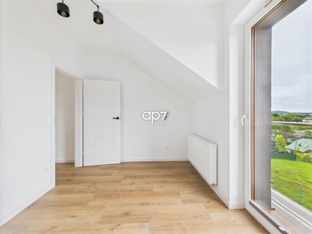 Mieszkanie 4-pokojowe Wieliczka. Zdjęcie 21