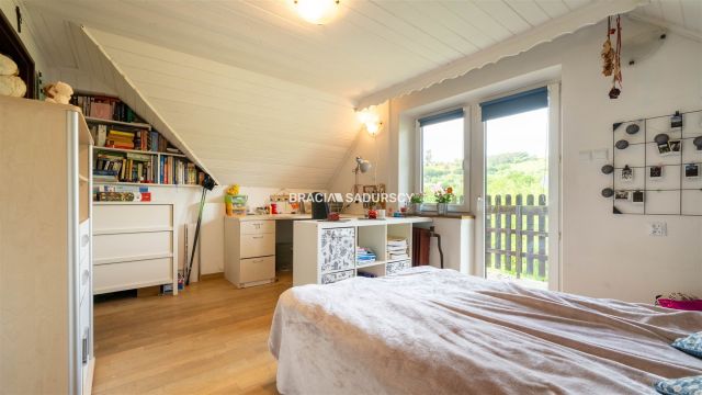 dom wolnostojący, 6 pokoi Karniowice, ul. Słoneczna. Zdjęcie 13