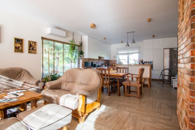 dom wolnostojący, 3 pokoje Wąglik-Kolonia. Zdjęcie 9