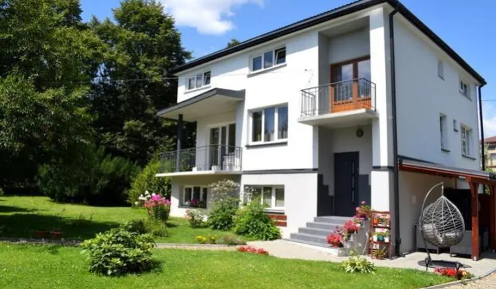 dom wolnostojący, 8 pokoi Krosno