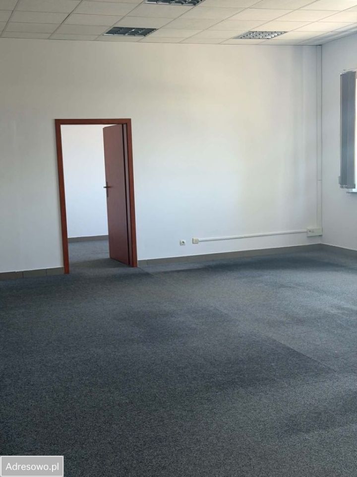 Biuro Wrocław Fabryczna, ul. Jerzmanowska. Zdjęcie 3
