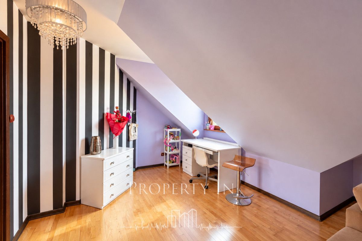 dom wolnostojący, 7 pokoi Bramki, ul. Długa. Zdjęcie 17