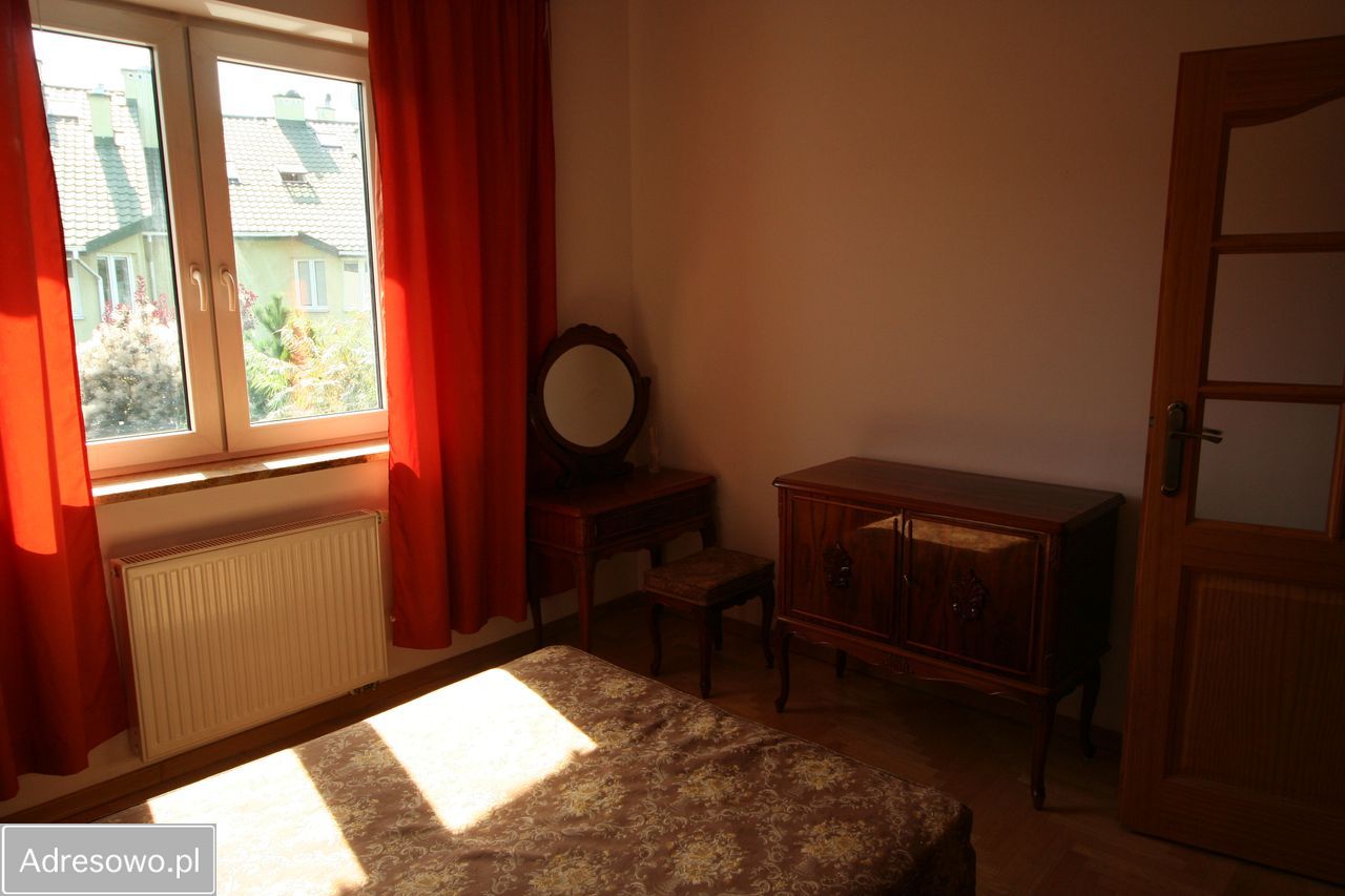 dom szeregowy, 4 pokoje Julianów, ul. Urbanistów. Zdjęcie 14